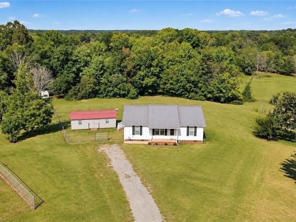 285 Raven Circle , Lexington, NC 27292