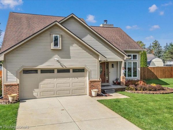 8022 Fox Hollow Road, Goodrich Village, Mi 48438