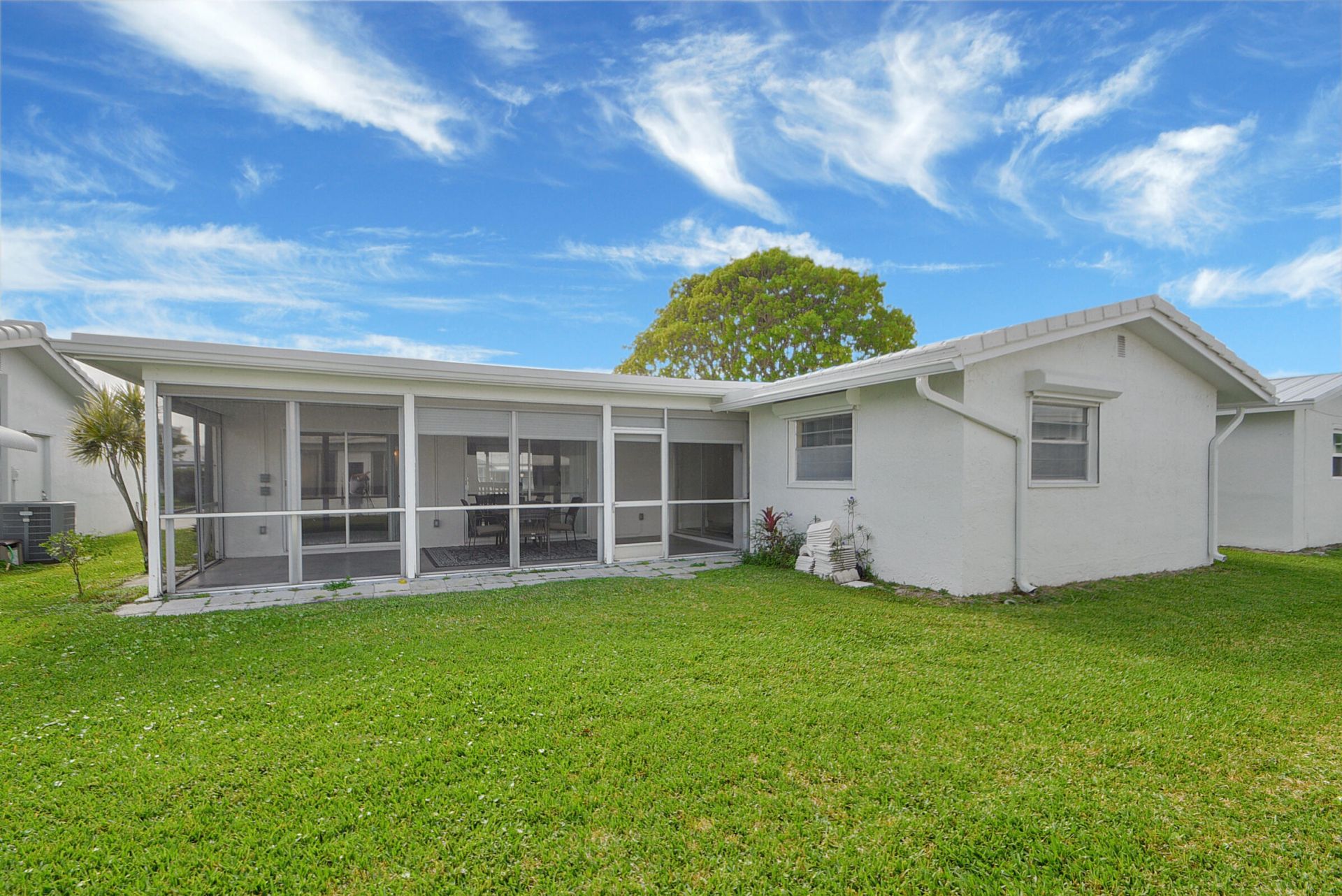 716 SW 18th Street, Boynton Beach, FL 33426 Photo