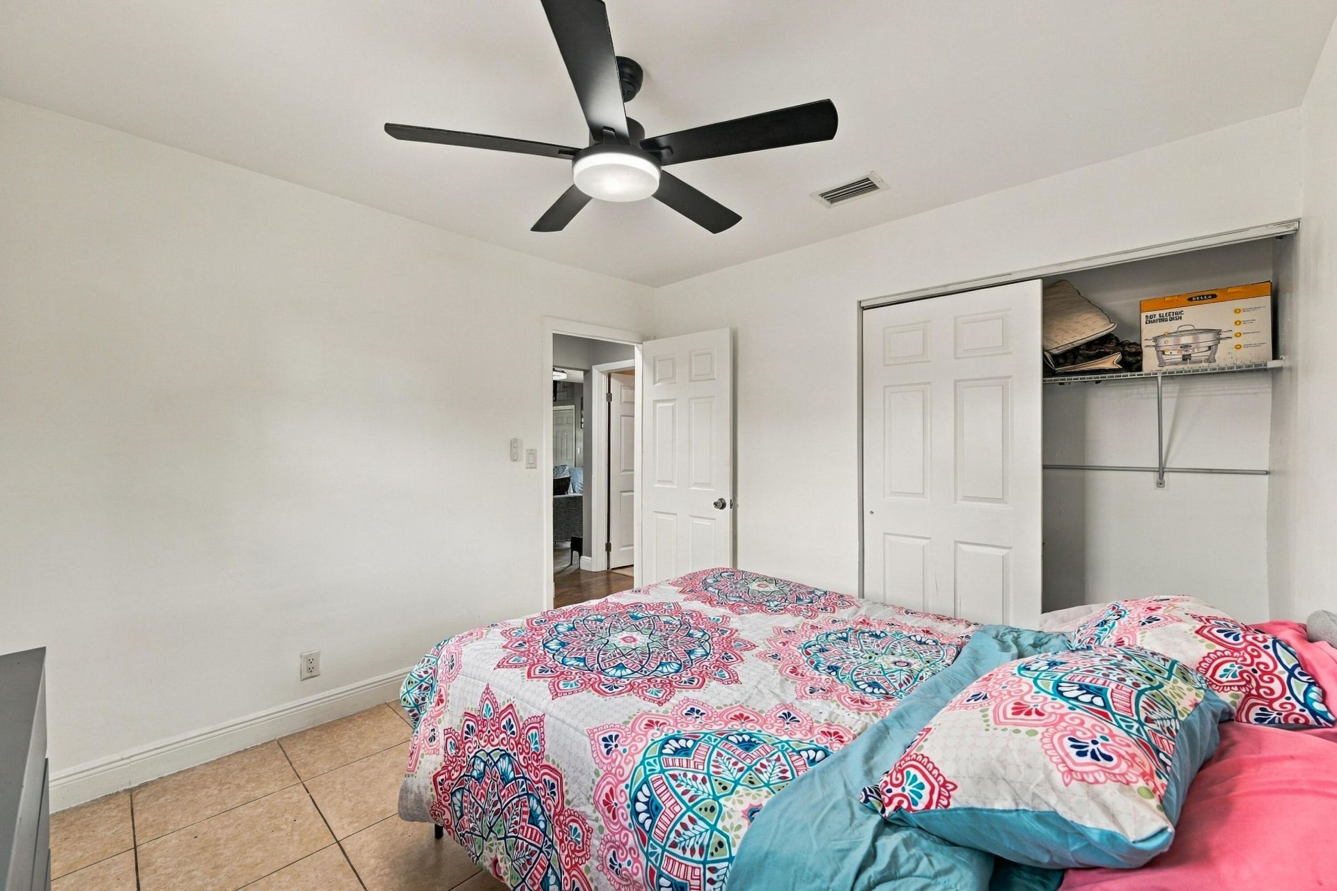 6240 NW 16th Place, Sunrise, FL 33313 Photo
