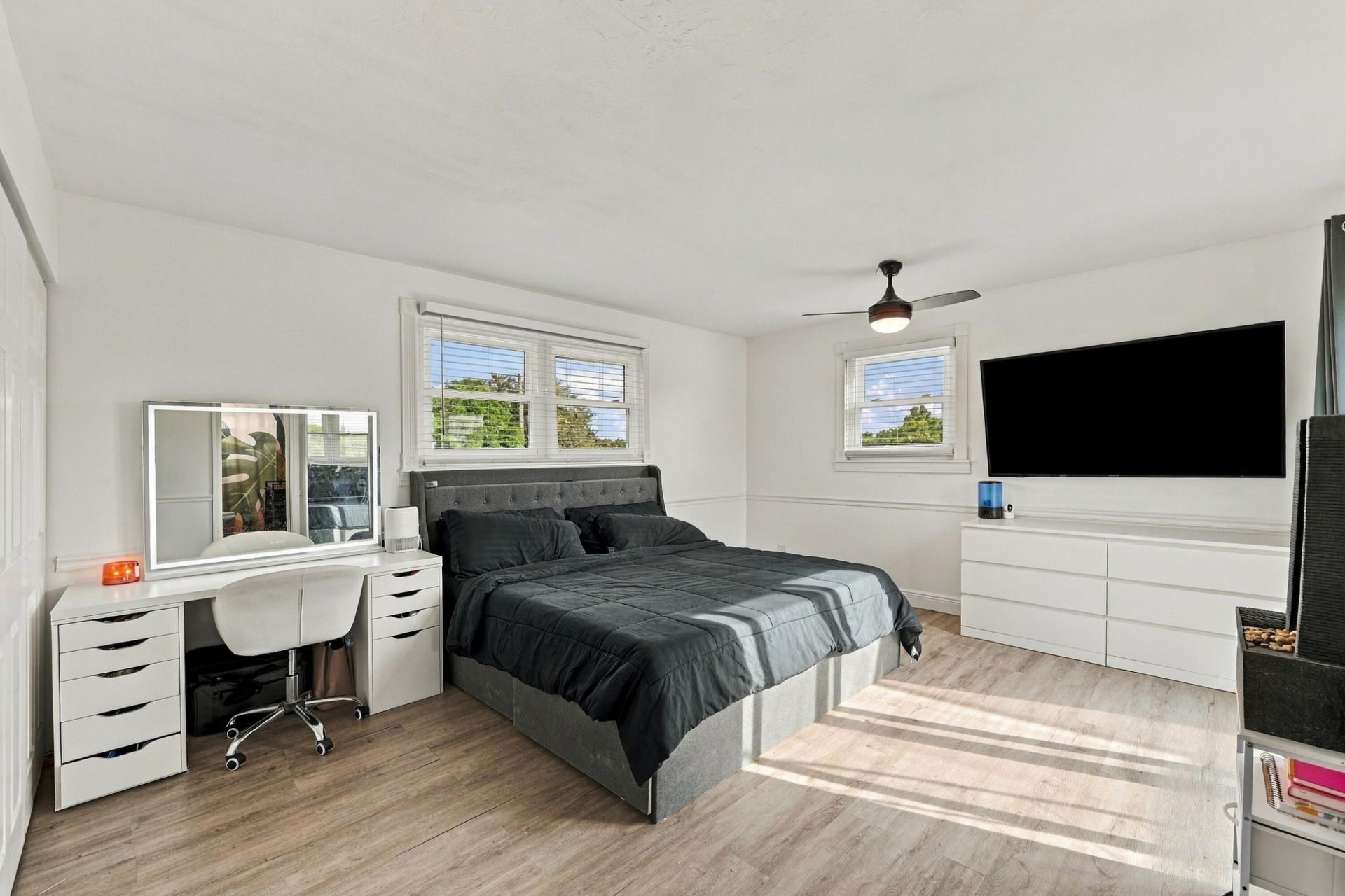 6240 NW 16th Place, Sunrise, FL 33313 Photo
