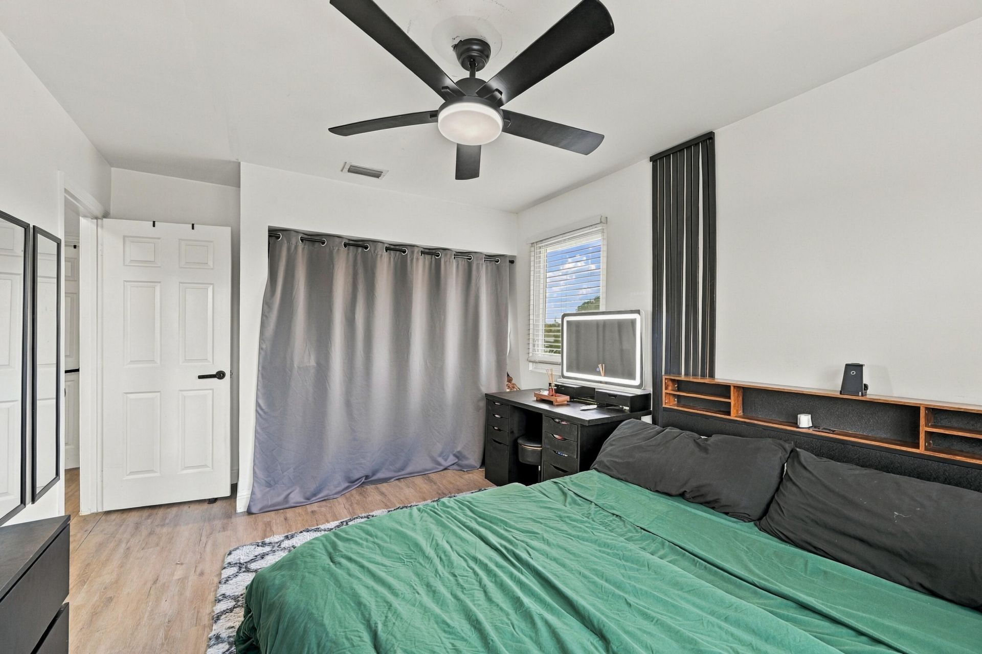 6240 NW 16th Place, Sunrise, FL 33313 Photo