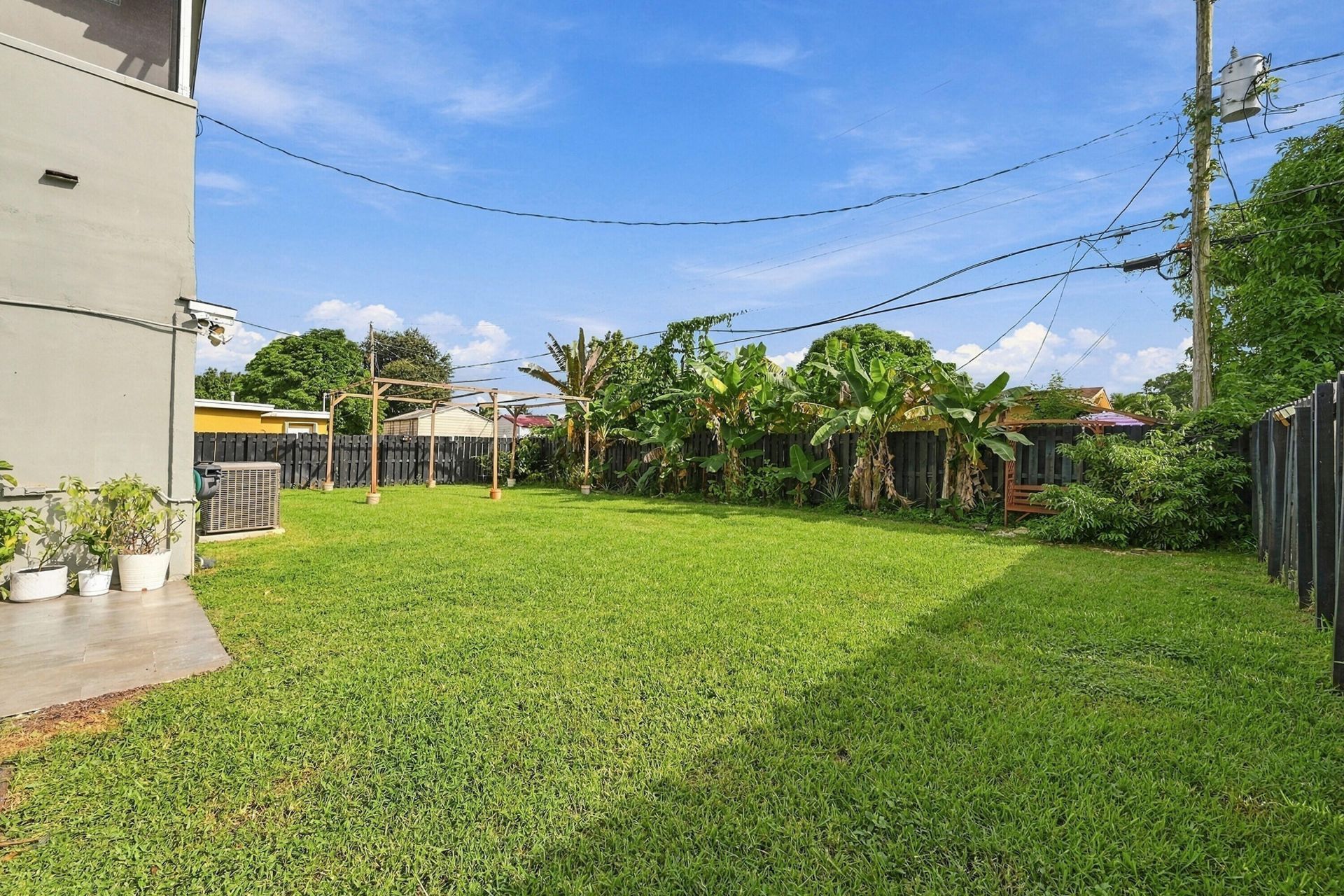 6240 NW 16th Place, Sunrise, FL 33313 Photo