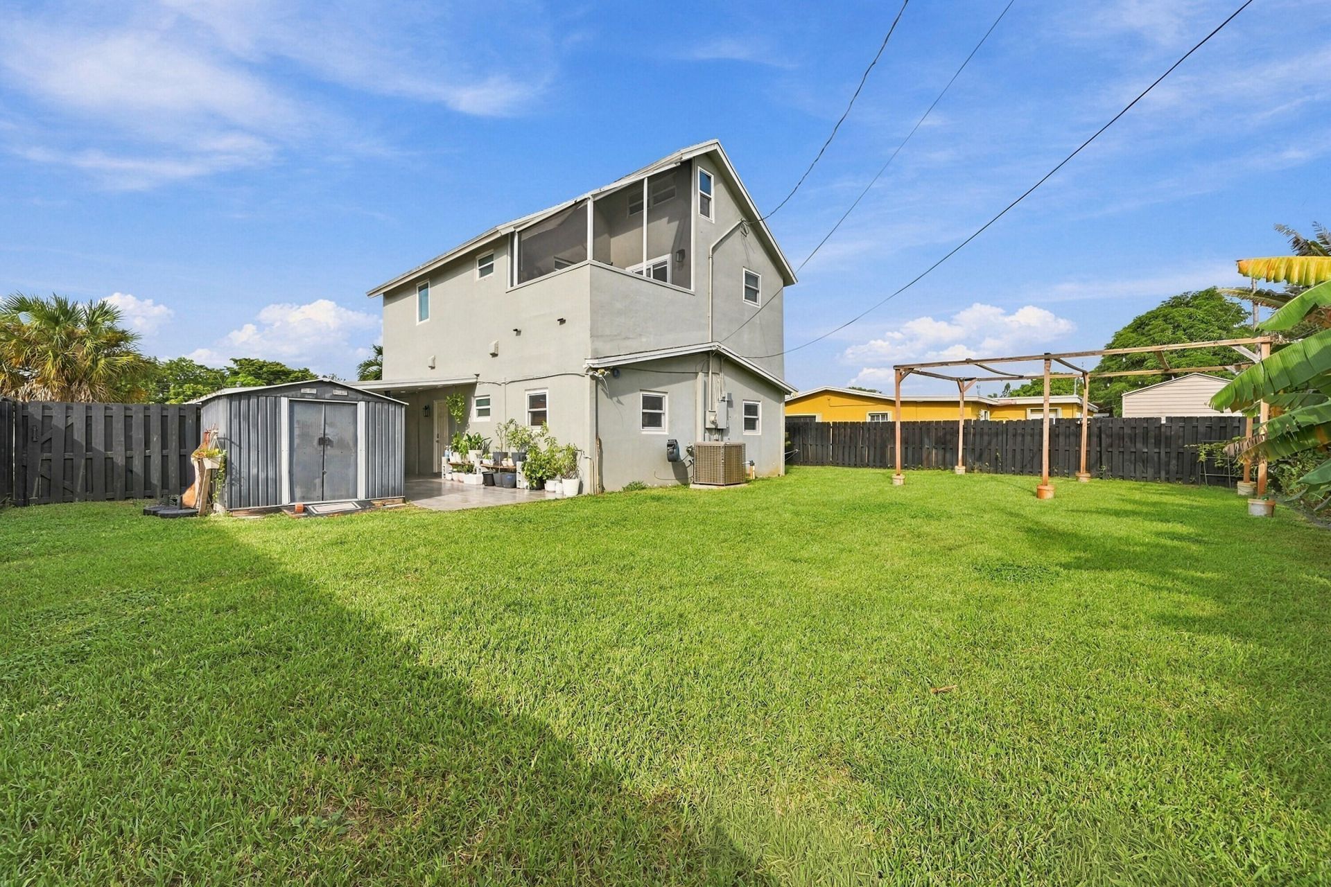 6240 NW 16th Place, Sunrise, FL 33313 Photo