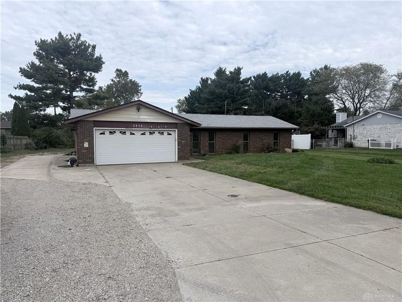 2878 Gateway Drive, Fairfield Township, OH 45011 Photo 1
