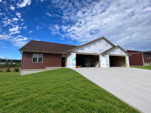 N9031 Parcher Ct, Holland, WI 54636