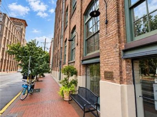 1107 S PETERS Street , Unit 117, New Orleans, LA 70130