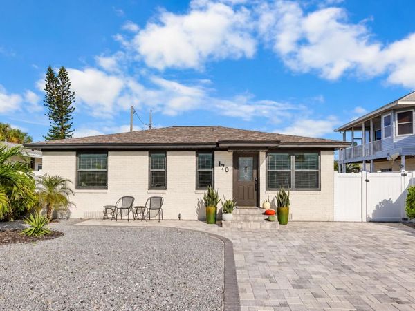 170 145TH AVENUE E, MADEIRA BEACH, FL 33708
