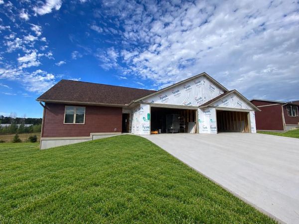 N9031 Parcher COURT, Holmen, WI 54636