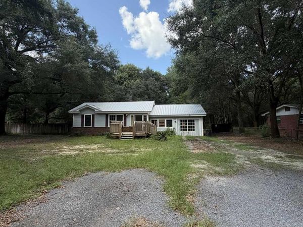 6368 Metz Rd, Milton, FL 32570
