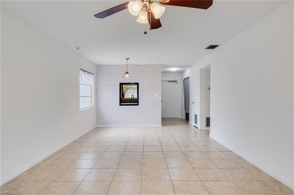 330 Suffolk Ct , Lehigh Acres, FL 33936 Photo