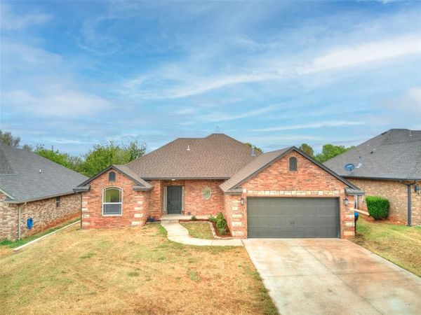 4709 Grand Avenue, Noble, OK 73068