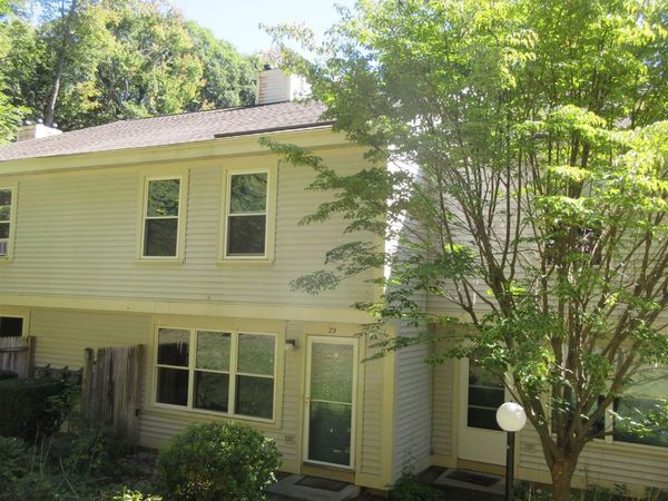 29 Morningside Commons, Brattleboro, VT 05301