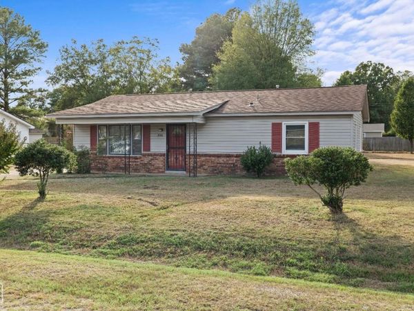 206 Maurita Street, Jonesboro, AR 72401