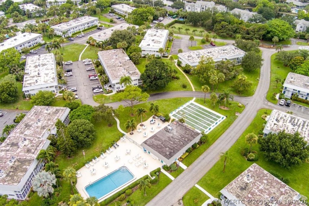 2929 SE Ocean Boulevard , Unit UN10, Stuart, FL 34996 Photo