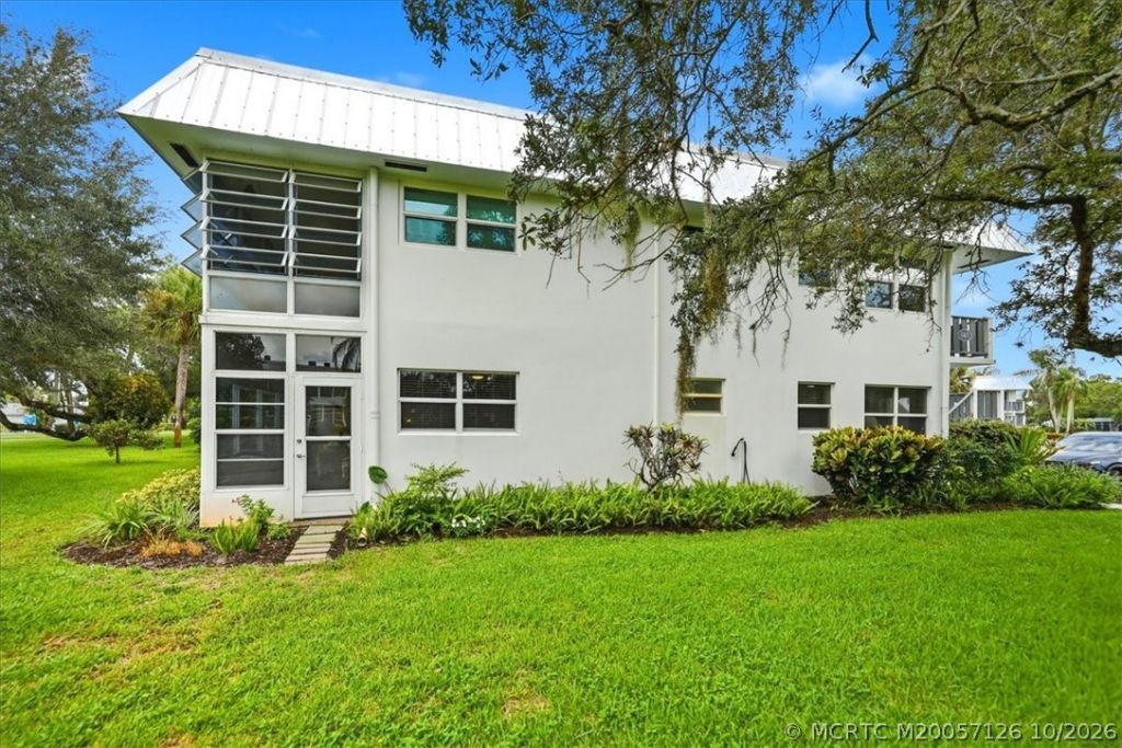 2929 SE Ocean Boulevard , Unit UN10, Stuart, FL 34996 Photo
