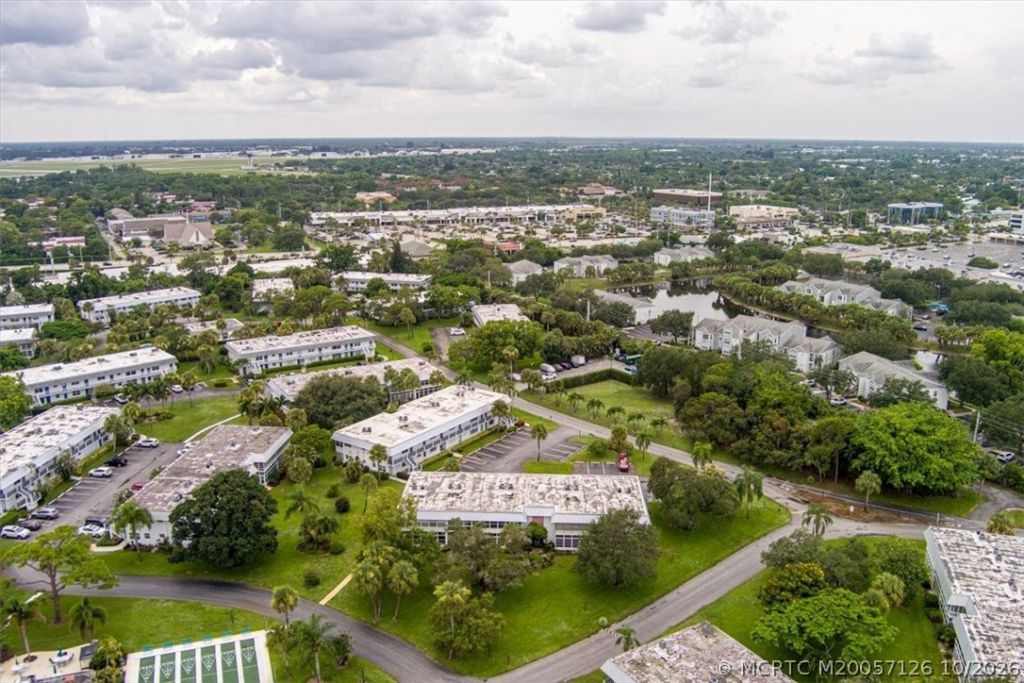 2929 SE Ocean Boulevard , Unit UN10, Stuart, FL 34996 Photo