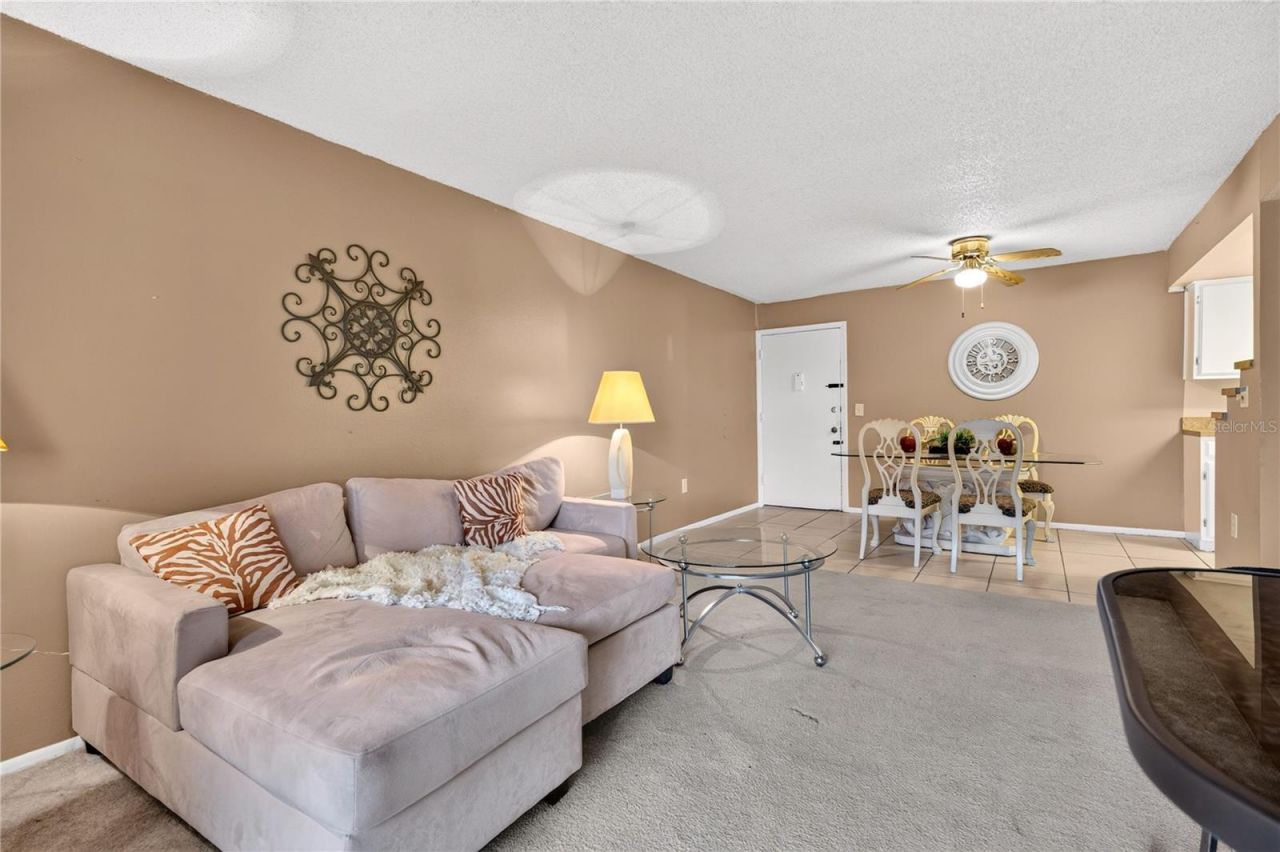 924 Lake Destiny Rd, Unit F, Altamonte Springs, FL 32714 Photo