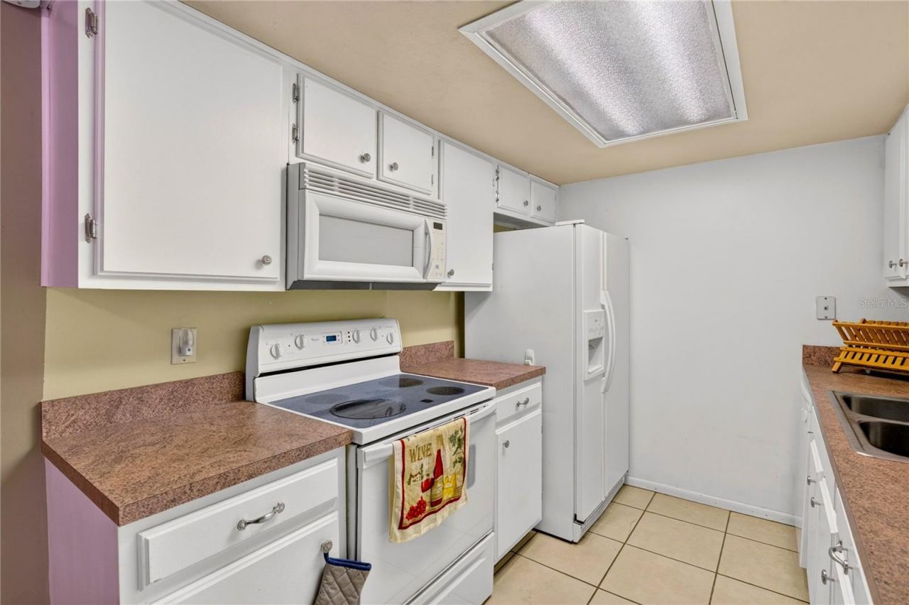 924 Lake Destiny Rd, Unit F, Altamonte Springs, FL 32714 Photo