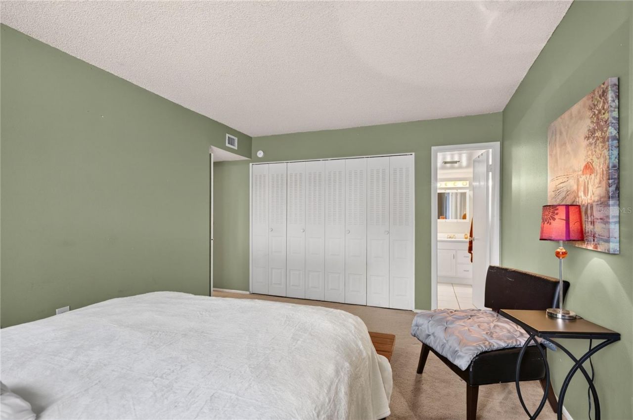924 Lake Destiny Rd, Unit F, Altamonte Springs, FL 32714 Photo