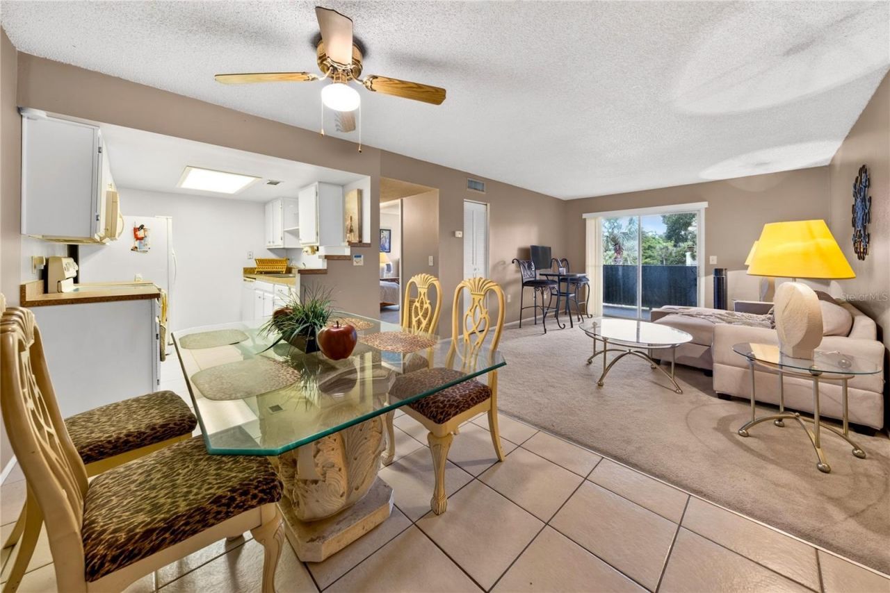 924 Lake Destiny Rd, Unit F, Altamonte Springs, FL 32714 Photo