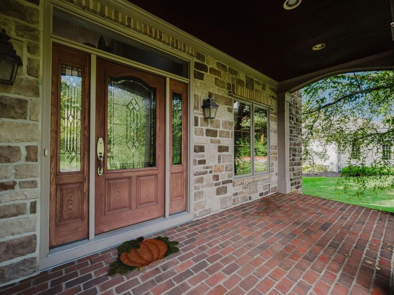 7681 Clear Creek Court , Blacklick, OH 43004 Photo 2