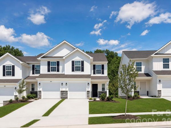 404 Sand Dunes Drive , Unit 93, Kannapolis, NC 28081