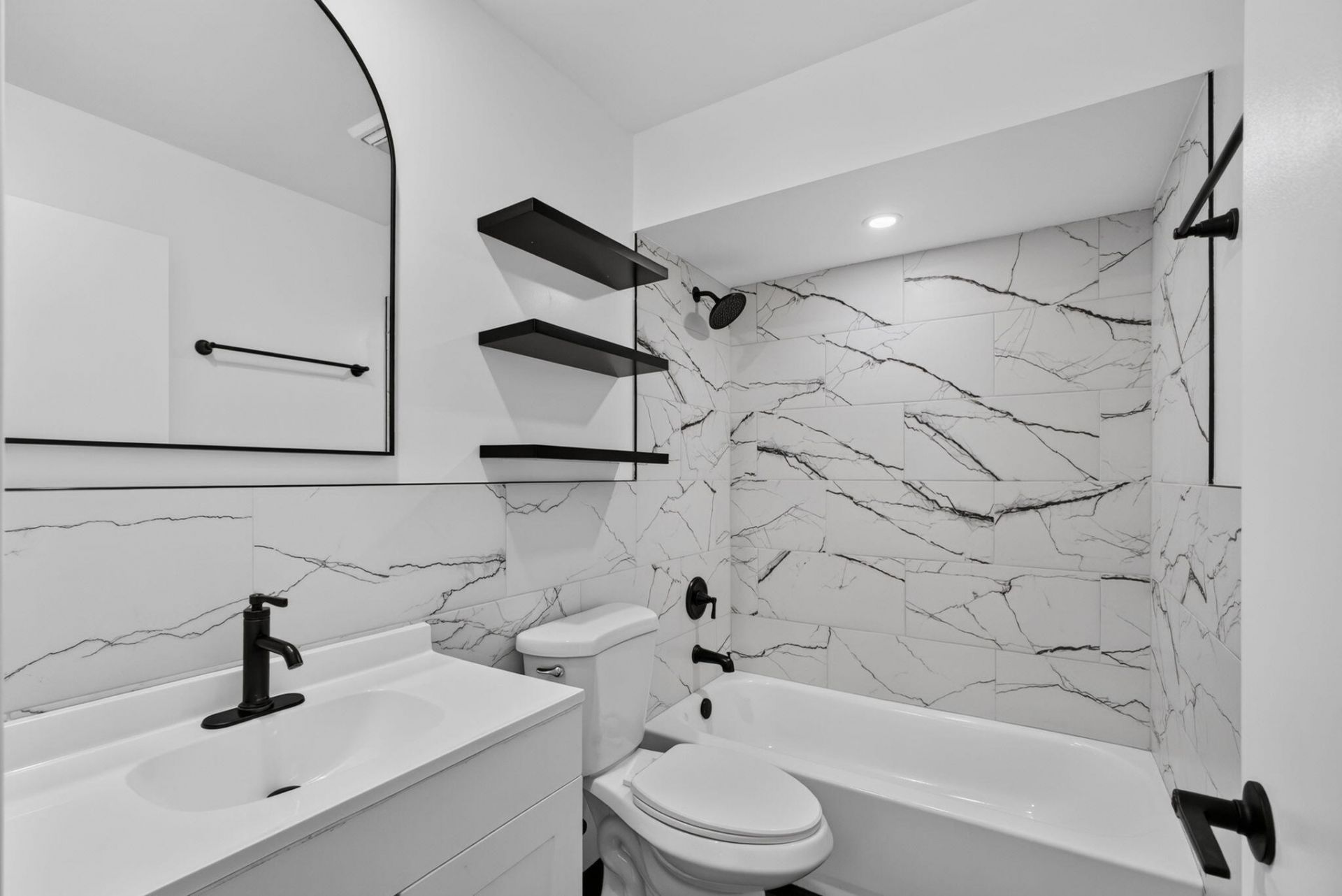 6074 Forest Hill Boulevard, Unit 201, West Palm Beach, FL 33415 Photo
