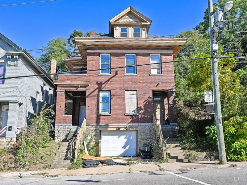 3474 Harvey Avenue, Cincinnati, OH 45229 Photo 2