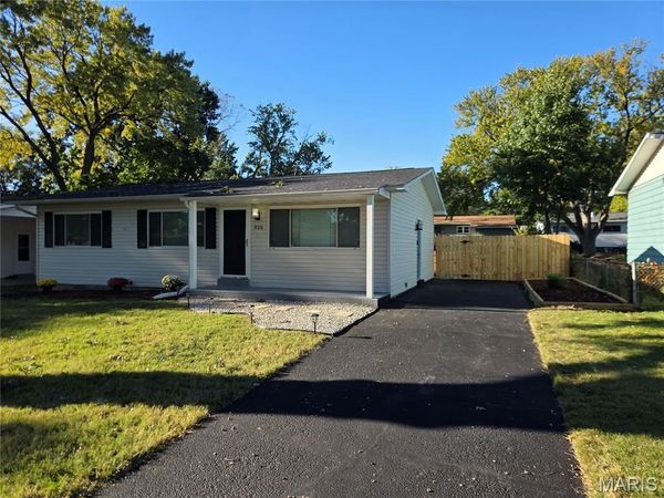 926 Chula Drive, St Louis, MO 63042