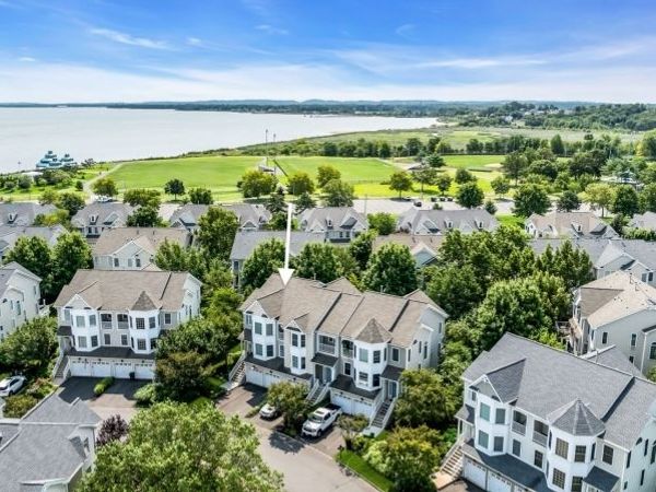9 S Shore Dr, South Amboy, NJ 08879