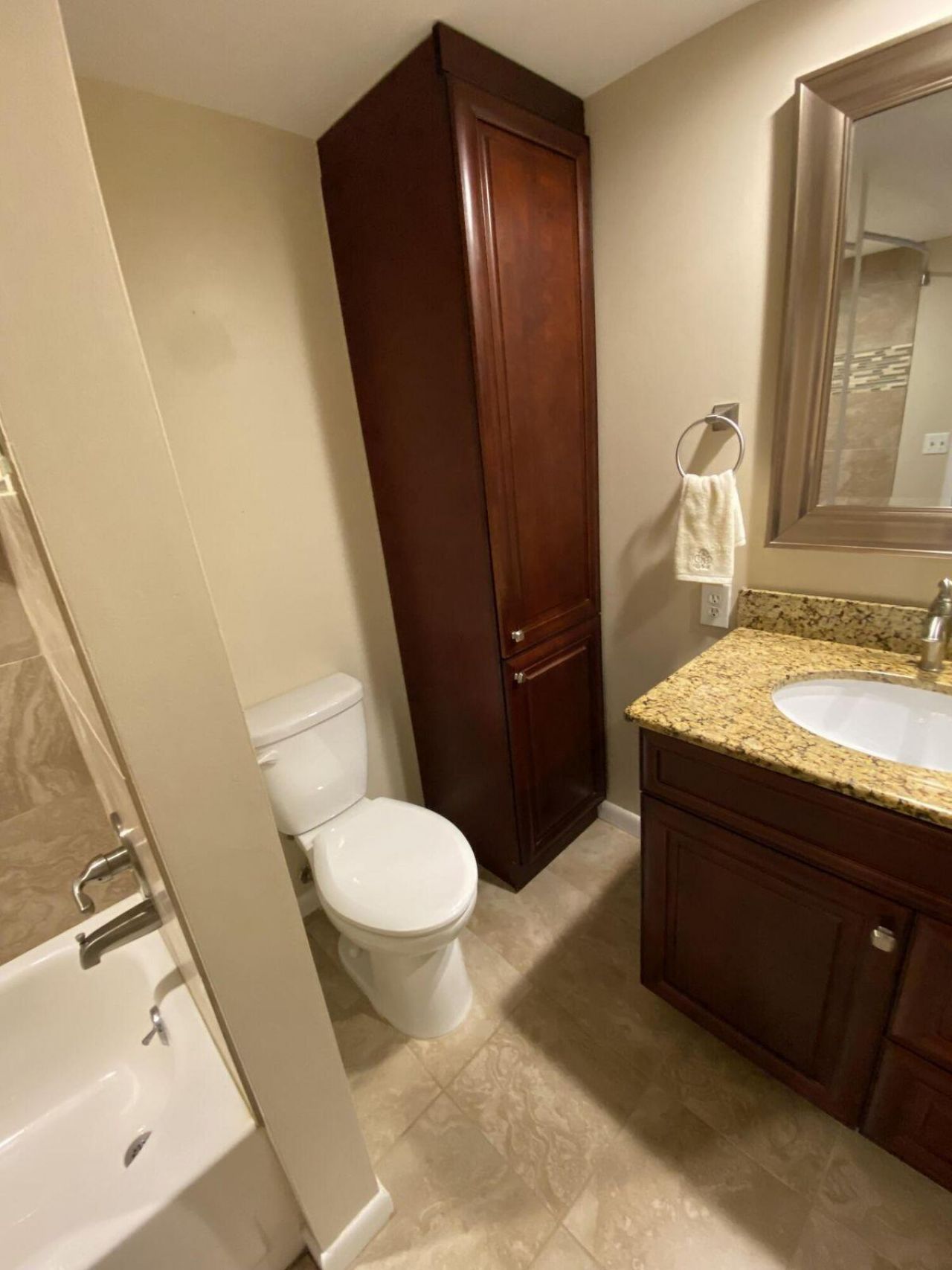 300 Waterway Drive S, Unit 105, Lantana, FL 33462 Photo