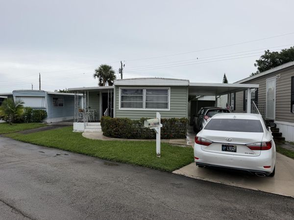 8648 SW 15TH Court, Davie, FL 33324