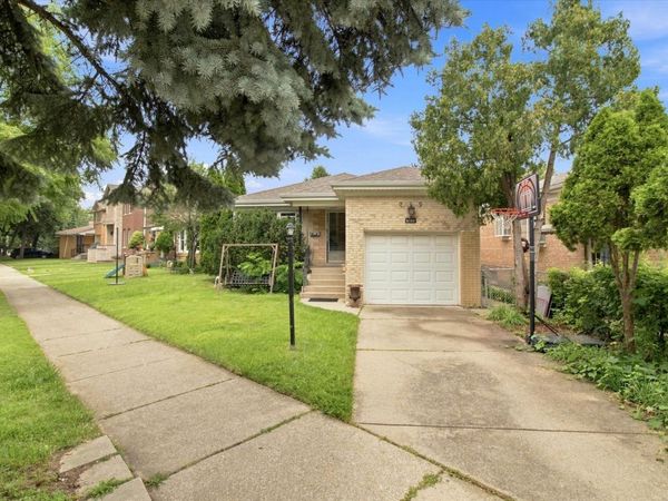 6105 N LOWELL Avenue , Chicago, IL 60646