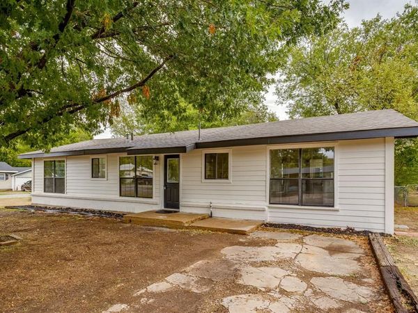 703 Odell Street, Cleburne, TX 76033