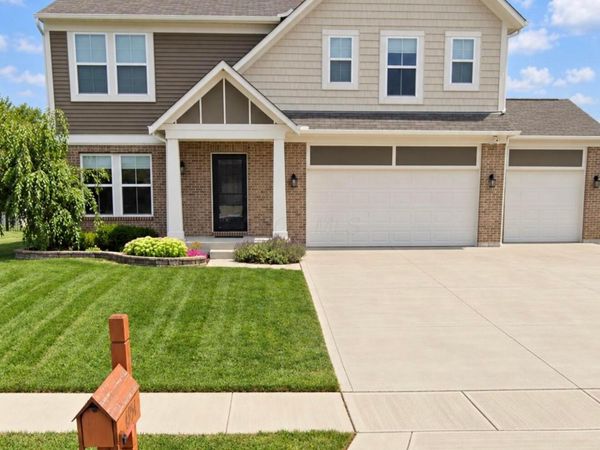 4954 Bradstone Loop , Grove City, OH 43123