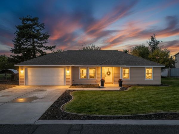 1306 Road 36, Pasco, WA 99301