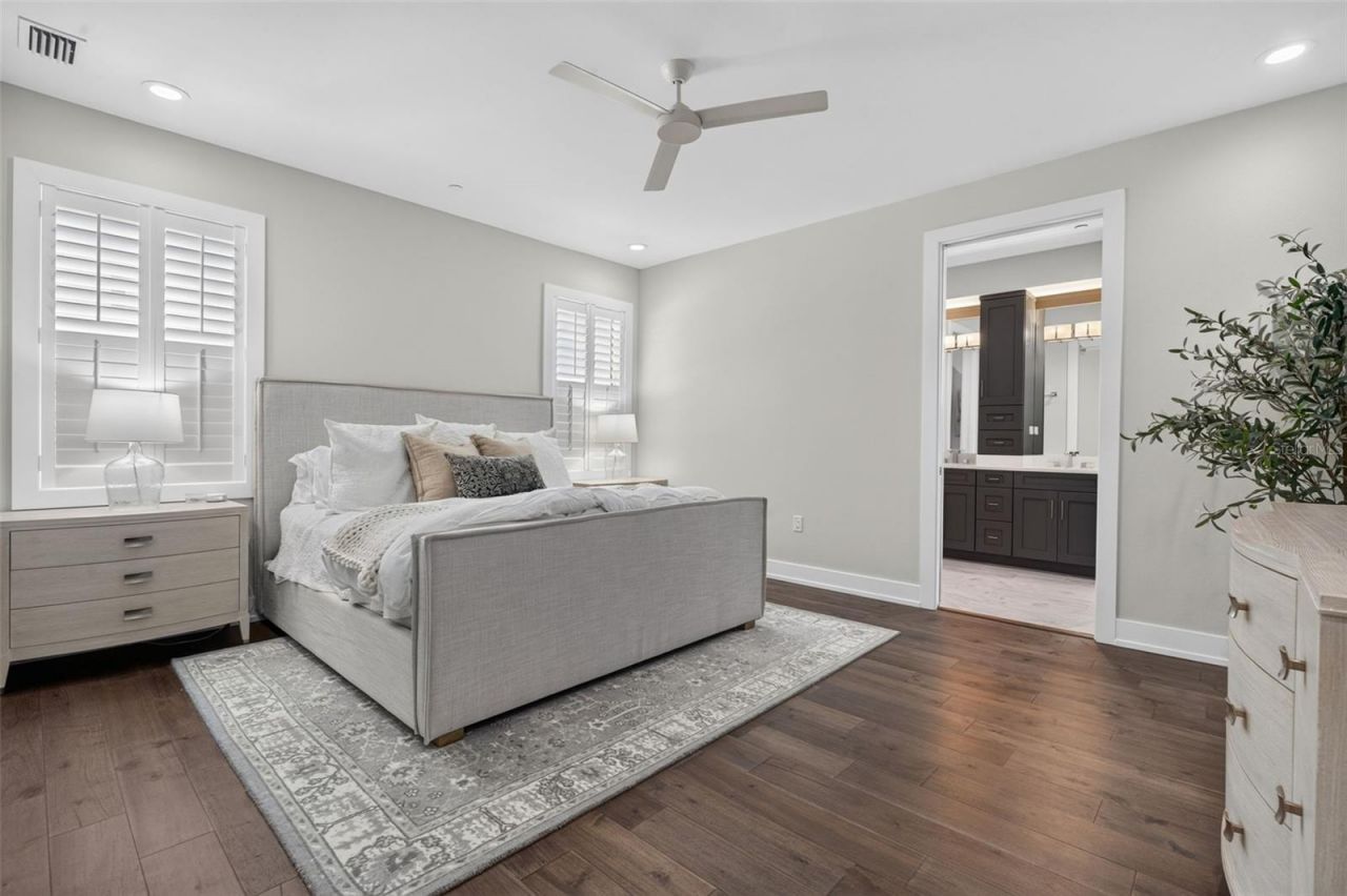 536 4th Avenue S, Unit 2, Saint Petersburg, FL 33701 Photo