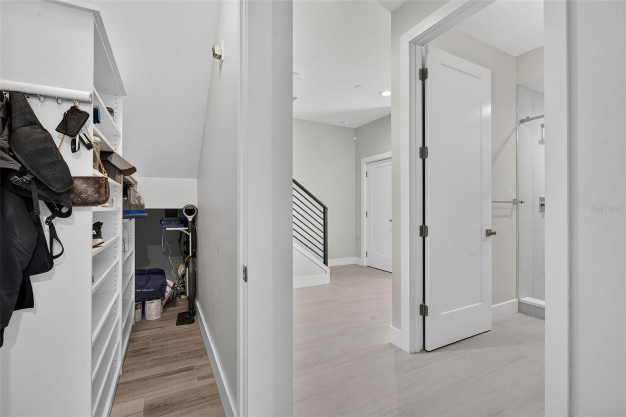 536 4th Avenue S, Unit 2, Saint Petersburg, FL 33701 Photo