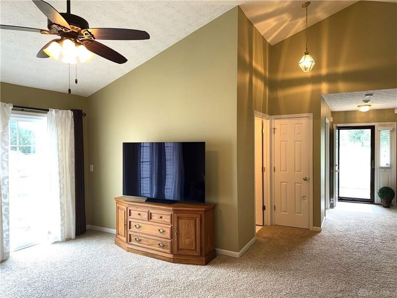 4000 Twin Lakes Circle, Englewood, OH 45315 Photo 14