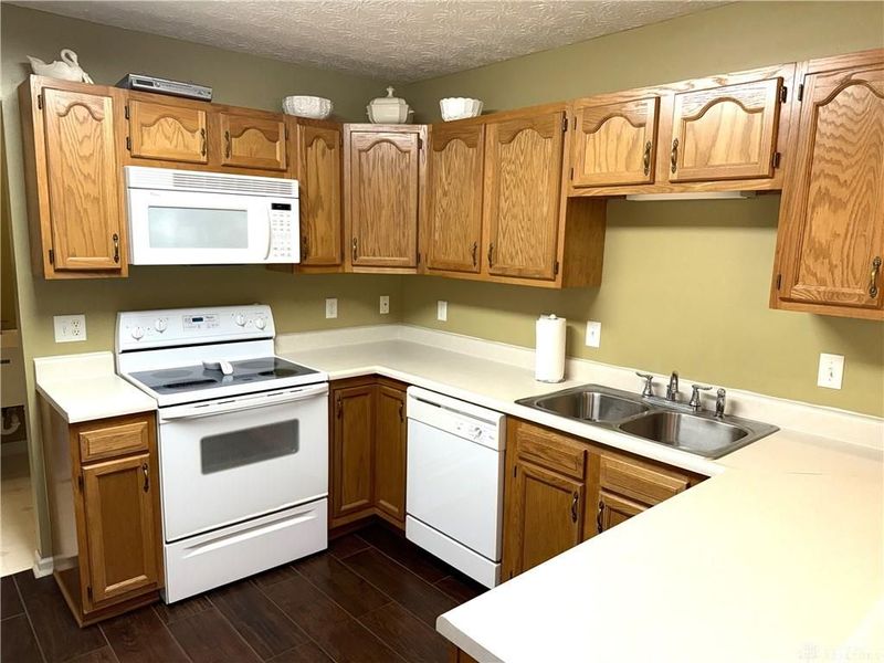 4000 Twin Lakes Circle, Englewood, OH 45315 Photo 25