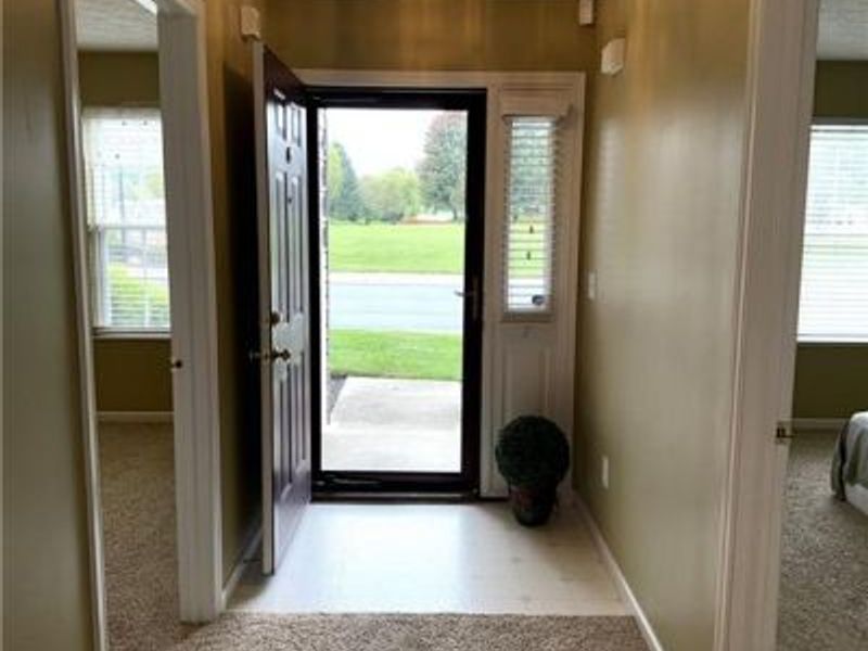 4000 Twin Lakes Circle, Englewood, OH 45315 Photo 9