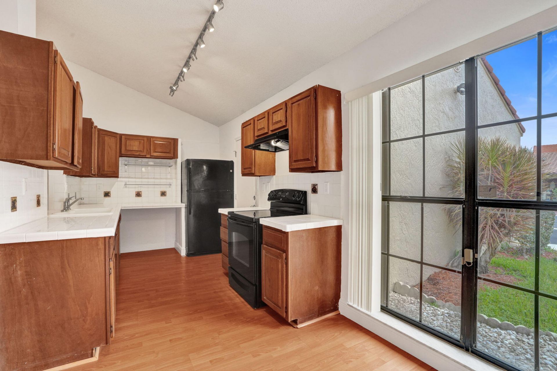 2001 Maplewood Drive, Coral Springs, FL 33071 Photo