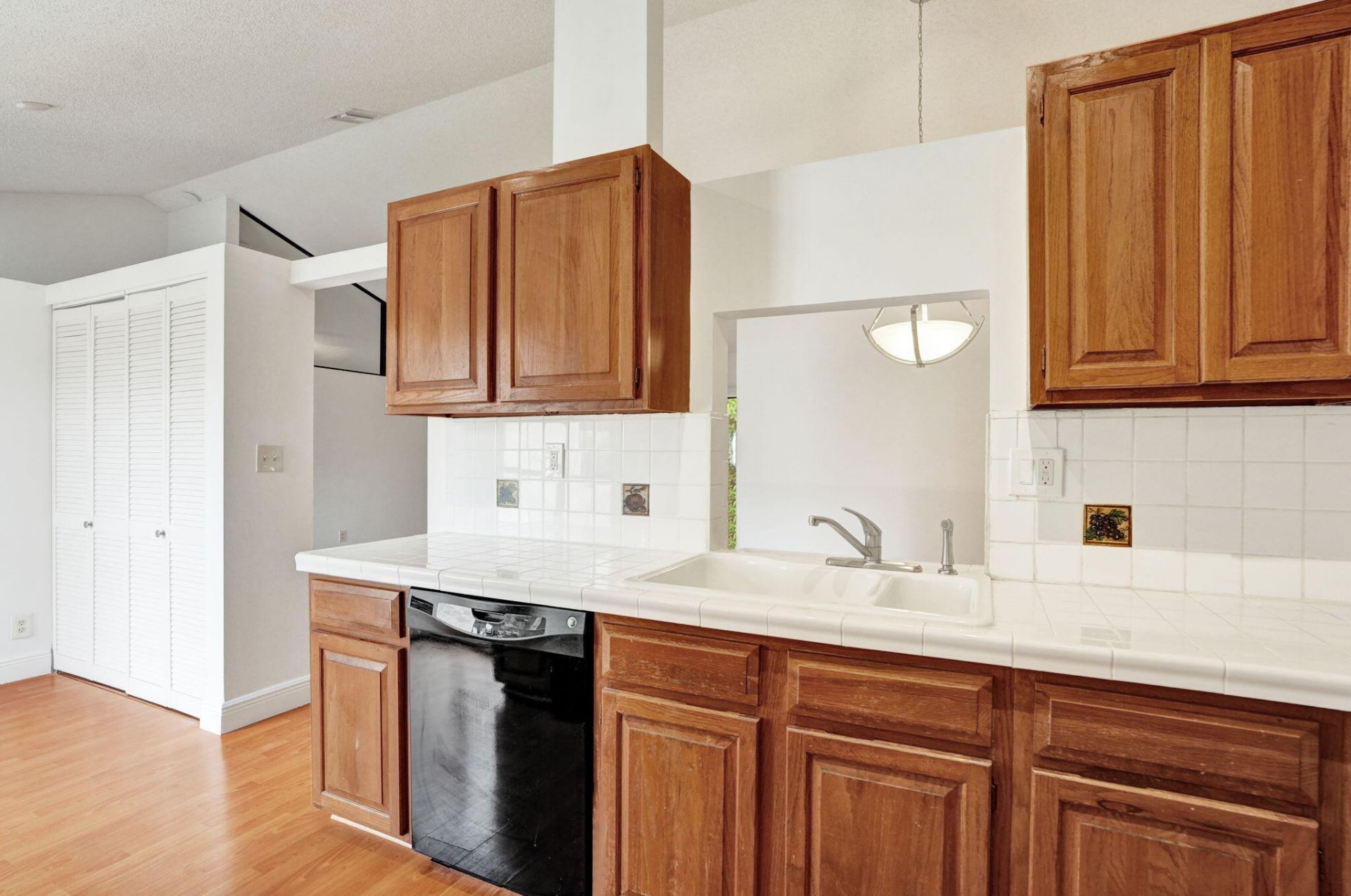 2001 Maplewood Drive, Coral Springs, FL 33071 Photo