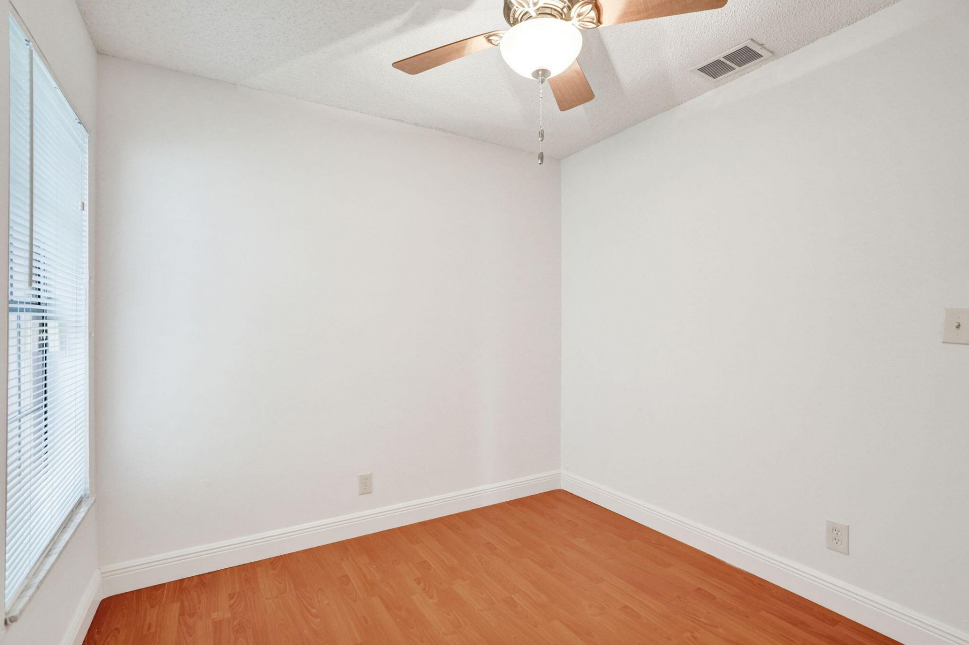 2001 Maplewood Drive, Coral Springs, FL 33071 Photo