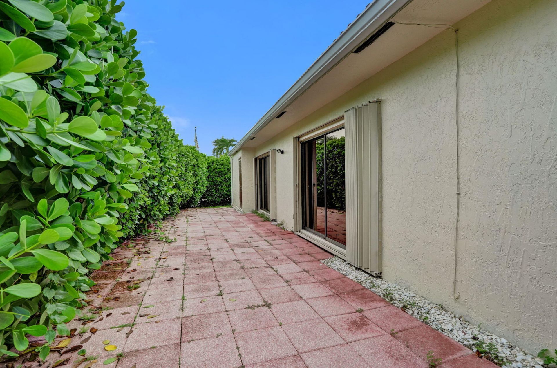 2001 Maplewood Drive, Coral Springs, FL 33071 Photo