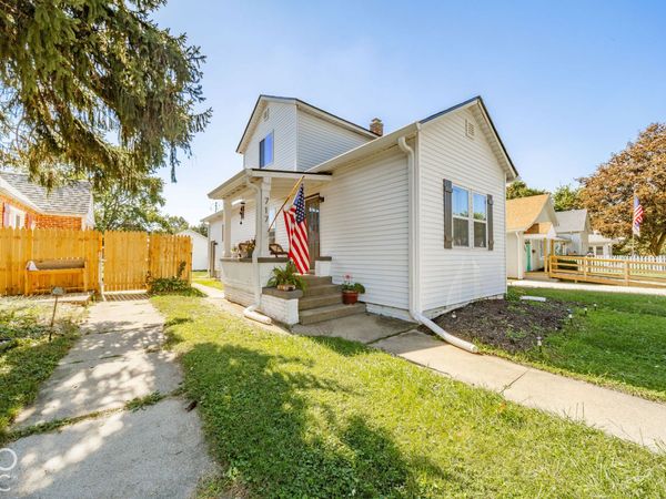 717 S A Street, Elwood, IN 46036