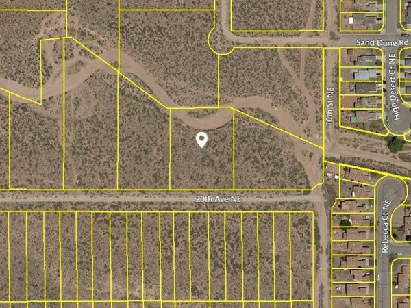 917 20th Avenue NE, Rio Rancho, NM 87144