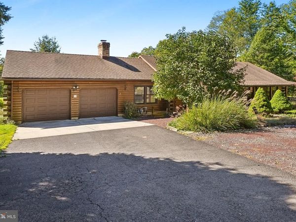 9 ELEANOR LANE, ROOSEVELT, NJ 08555