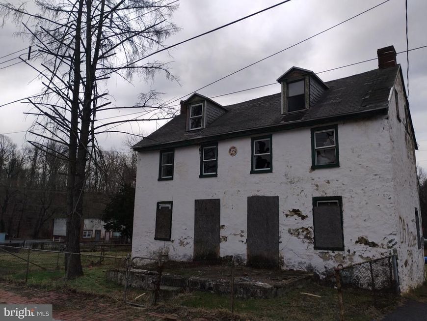18 20 Front Street , Brookhaven, PA 19015 Main Photo